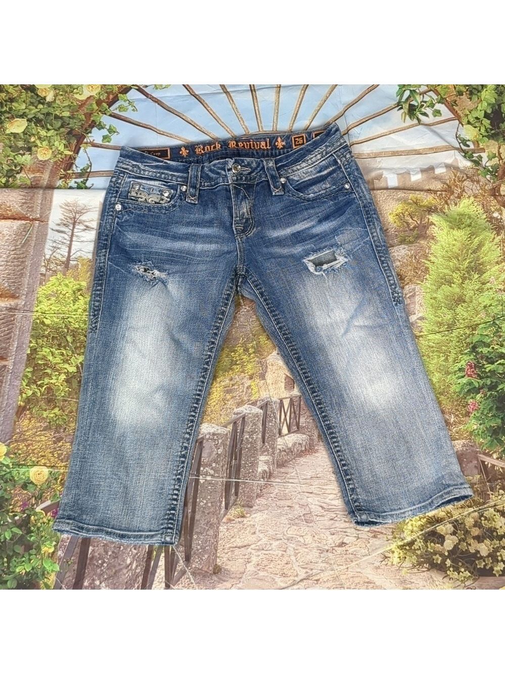 ROCK revival easy crop sherry distressed jeans size 26